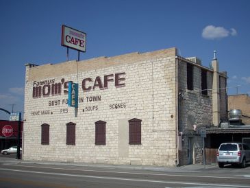 Mom's Cafe